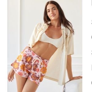 NWT Out From Under Ellie Mid-Rise Sweatshort